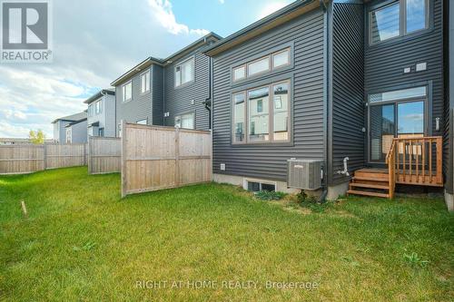 956 Socca Crescent, Ottawa, ON - Outdoor