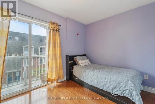 127 - 75 Turntable Crescent, Toronto, ON - Indoor Photo Showing Bedroom