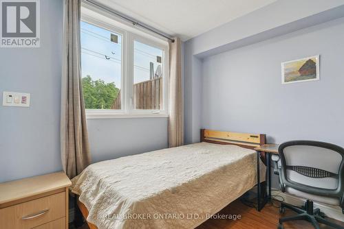 127 - 75 Turntable Crescent, Toronto, ON - Indoor Photo Showing Bedroom