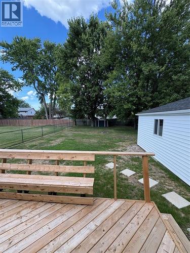 4370 Fifth Street, Petrolia, ON - Outdoor