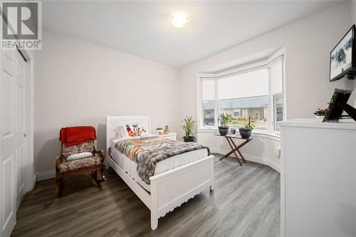 5969 Townsend Line Unit# 43, Lambton Shores, ON - Indoor Photo Showing Bedroom