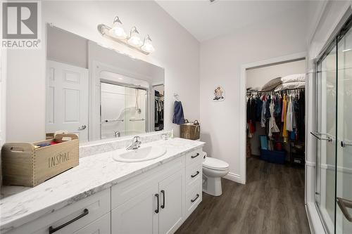 5969 Townsend Line Unit# 43, Lambton Shores, ON - Indoor Photo Showing Bathroom