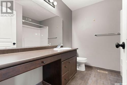 34 4640 Harbour Landing Drive, Regina, SK - Indoor Photo Showing Bathroom