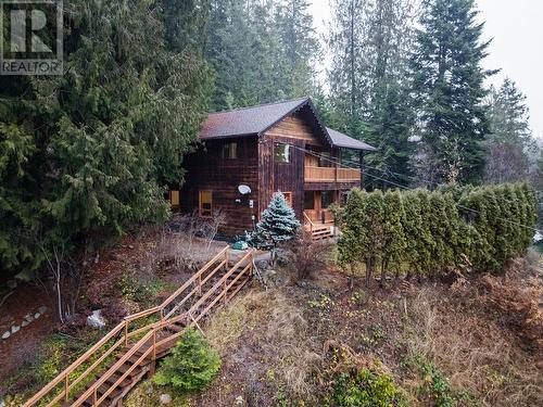 5671 Longbeach Road, Nelson, BC - Outdoor