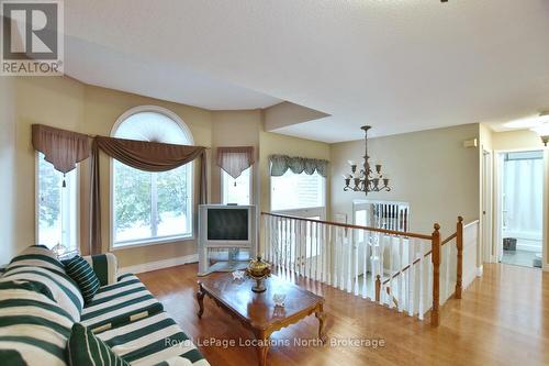 19 Brillinger Drive, Wasaga Beach, ON - Indoor