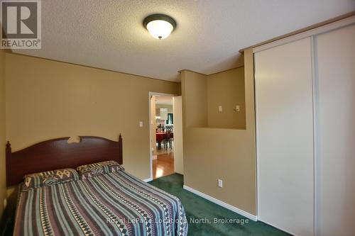 19 Brillinger Drive, Wasaga Beach, ON - Indoor Photo Showing Bedroom