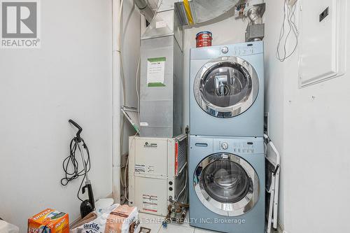 708 - 330 Loretta Avenue S, Ottawa, ON - Indoor Photo Showing Laundry Room