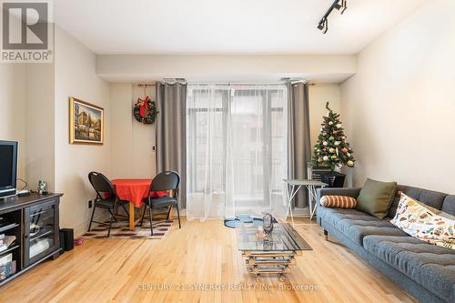 708 - 330 Loretta Avenue S, Ottawa, ON - Indoor Photo Showing Living Room