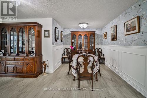 315 - 23 Lorraine Drive, Toronto, ON - Indoor Photo Showing Dining Room