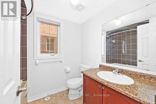 20 Toulouse Court, Markham, ON - Indoor Photo Showing Bathroom