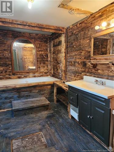 612 Mascarene, Mascarene, NB - Indoor Photo Showing Bathroom