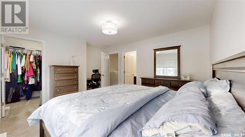 5438 Primrose Green Drive E, Regina, SK - Indoor Photo Showing Bedroom