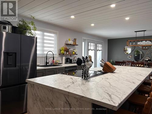 2 Erickson Avenue, Kapuskasing, ON - Indoor Photo Showing Kitchen