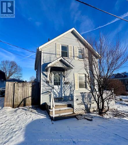 15 Bay Street S, Smiths Falls, ON - Outdoor