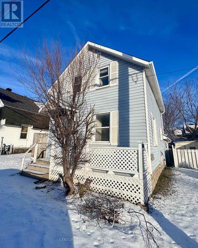 15 Bay Street S, Smiths Falls, ON - Outdoor With Deck Patio Veranda