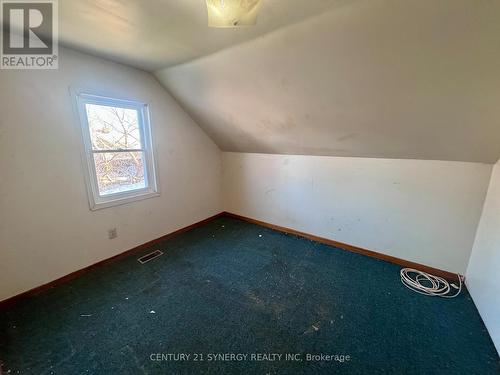 15 Bay Street S, Smiths Falls, ON - Indoor Photo Showing Other Room