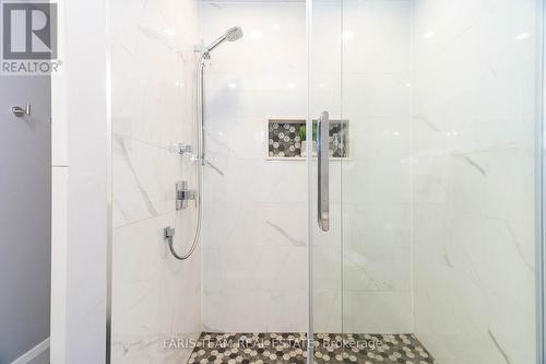 37 O'Donnell Court, Penetanguishene, ON - Indoor Photo Showing Bathroom