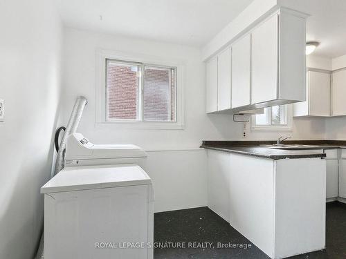 158 Rodda Blvd, Toronto, ON - Indoor Photo Showing Laundry Room