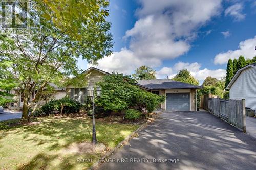 7061 Dolphin Street, Niagara Falls (212 - Morrison), ON - Outdoor