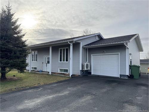 357 Guay St, Grand-Sault/Grand Falls, NB 