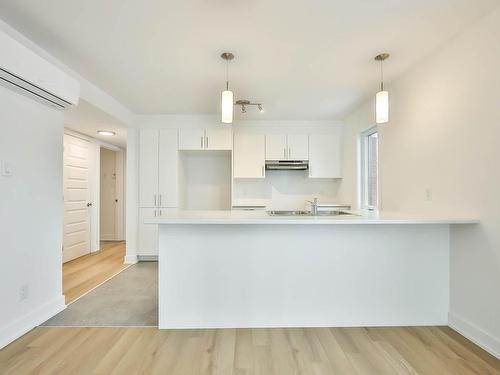 Cuisine - 2-169 Rue Dorchester, Gatineau (Buckingham), QC - Indoor Photo Showing Kitchen