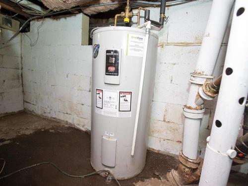 406 Synidcate Avenue N, Thunder Bay, ON - Indoor Photo Showing Basement