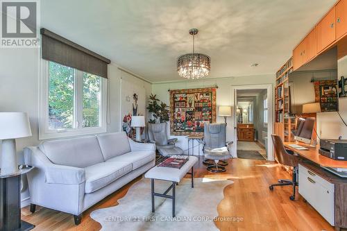 195927 19Th Line, Zorra (Kintore), ON - Indoor Photo Showing Living Room