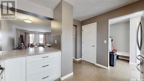 5238 Mitchinson Way, Regina, SK - Indoor Photo Showing Kitchen