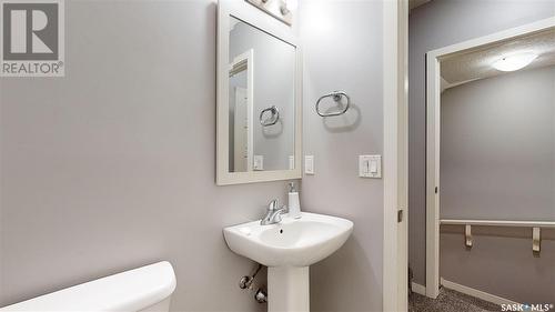 5238 Mitchinson Way, Regina, SK - Indoor Photo Showing Bathroom