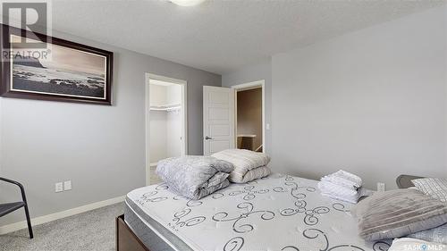 5238 Mitchinson Way, Regina, SK - Indoor Photo Showing Bedroom