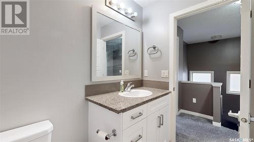 5238 Mitchinson Way, Regina, SK - Indoor Photo Showing Bathroom