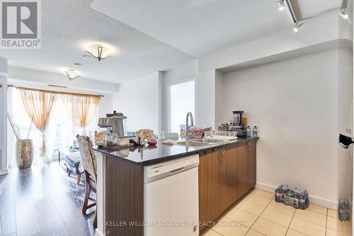 915 - 8 Trent Avenue, Toronto, ON - Indoor Photo Showing Kitchen With Double Sink