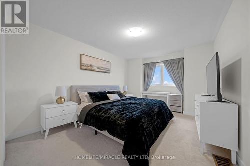 948 Kicking Horse Path N, Oshawa, ON - Indoor Photo Showing Bedroom