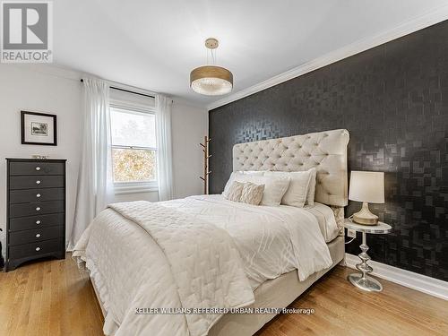 48 Wyatt Lane, Aurora, ON - Indoor Photo Showing Bedroom