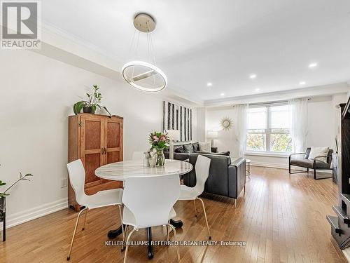 48 Wyatt Lane, Aurora, ON - Indoor Photo Showing Dining Room