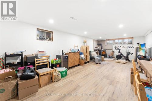 7 North Heights Road, Toronto, ON - Indoor