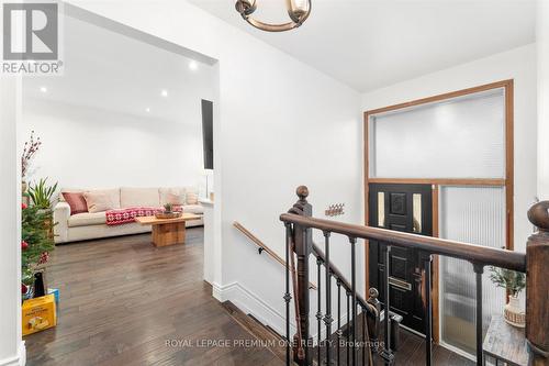 7 North Heights Road, Toronto, ON - Indoor Photo Showing Other Room