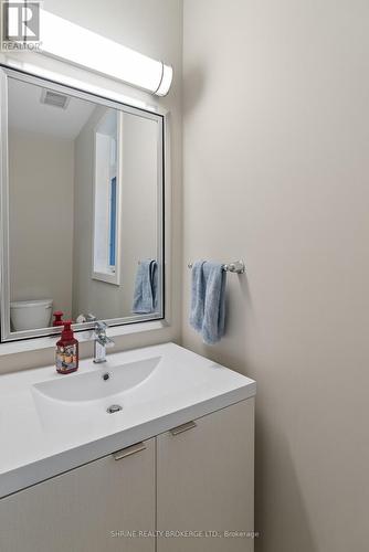 Unit 2 - 745 Chelton Road, London, ON - Indoor Photo Showing Bathroom