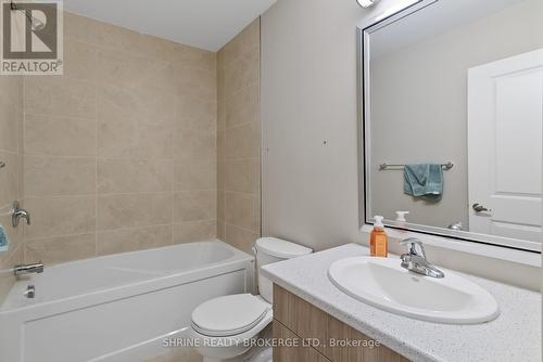 Unit 2 - 745 Chelton Road, London, ON - Indoor Photo Showing Bathroom