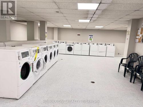 1210 - 45 Sunrise Avenue, Toronto, ON - Indoor Photo Showing Laundry Room