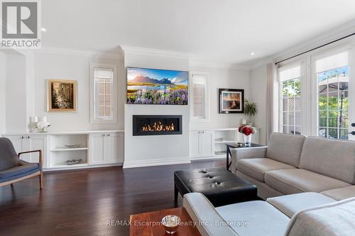 139 Wilson Street, Oakville (Old Oakville), ON - Indoor Photo Showing Living Room With Fireplace