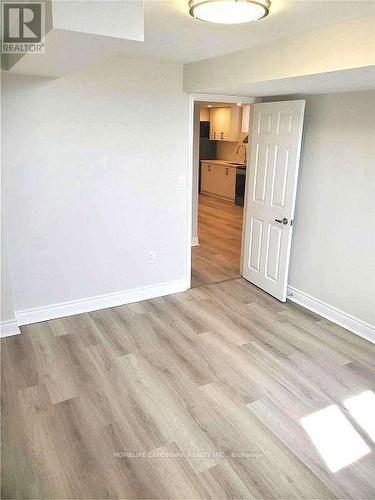 85 Shepton Way, Toronto, ON - Indoor Photo Showing Other Room