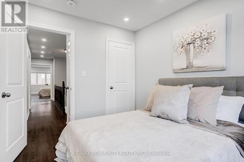 31 Padbury Trail, Brampton, ON - Indoor Photo Showing Bedroom