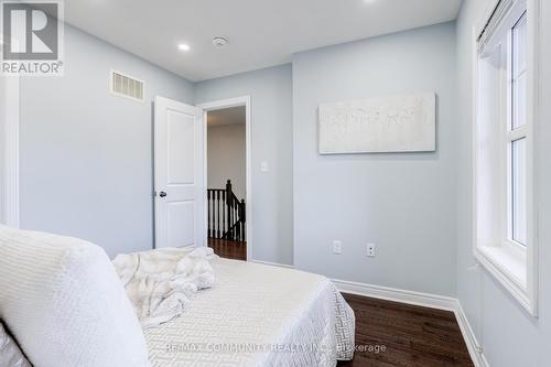 31 Padbury Trail, Brampton, ON - Indoor Photo Showing Bedroom