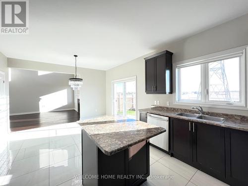 100 Dolomiti Court, Hamilton, ON - Indoor Photo Showing Kitchen With Double Sink