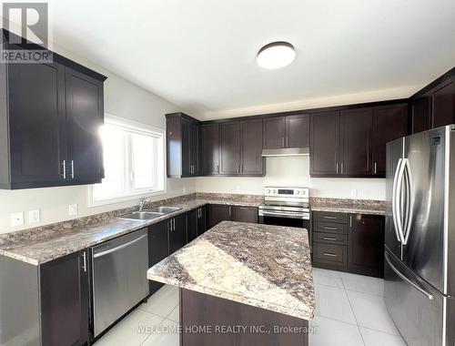 100 Dolomiti Court, Hamilton, ON - Indoor Photo Showing Kitchen With Double Sink