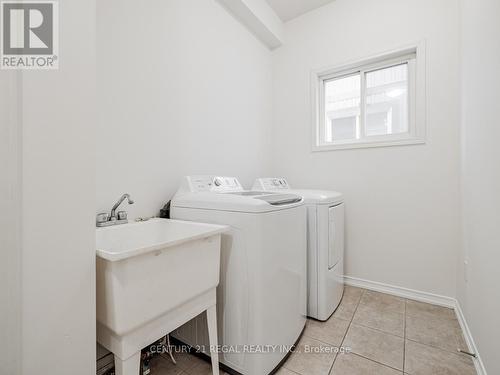 264 Diana Drive, Orillia, ON - Indoor Photo Showing Laundry Room