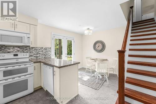 23 Elizabeth Avenue, Tiny, ON - Indoor Photo Showing Kitchen