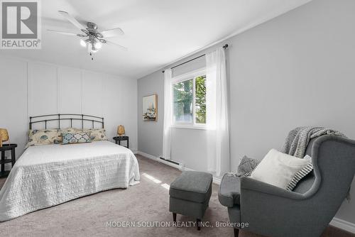 23 Elizabeth Avenue, Tiny, ON - Indoor Photo Showing Bedroom