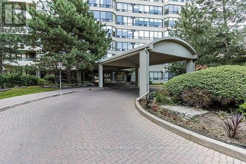 503 - 24 Hanover Road, Brampton, ON - Outdoor